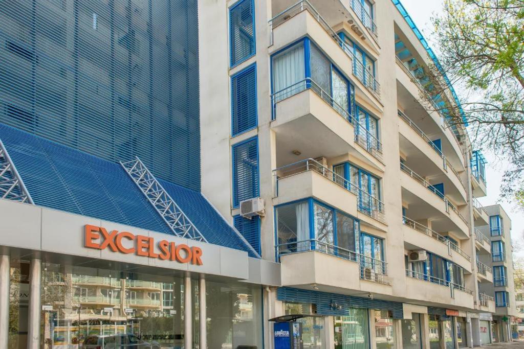 Bratanov Excelsior Apartment Сонячний Берег Екстер'єр фото